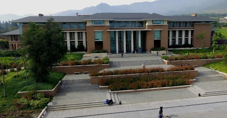 Libros de José Baroja en la Universidad de los Andes&nbsp;(Chile)